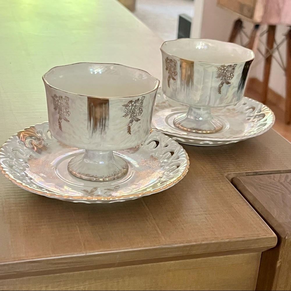 Vintage Nasco Del Coronado Iridescent footed Tea Cup and Saucer Set of 2